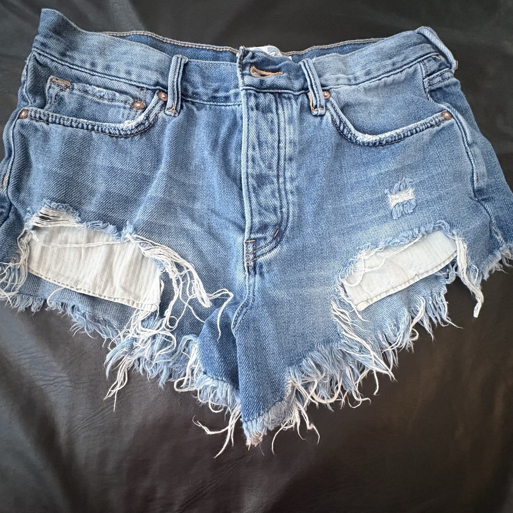 We The Free Shorts Women's size 27 Blue Button Fly Cut Off Fringe Distressed